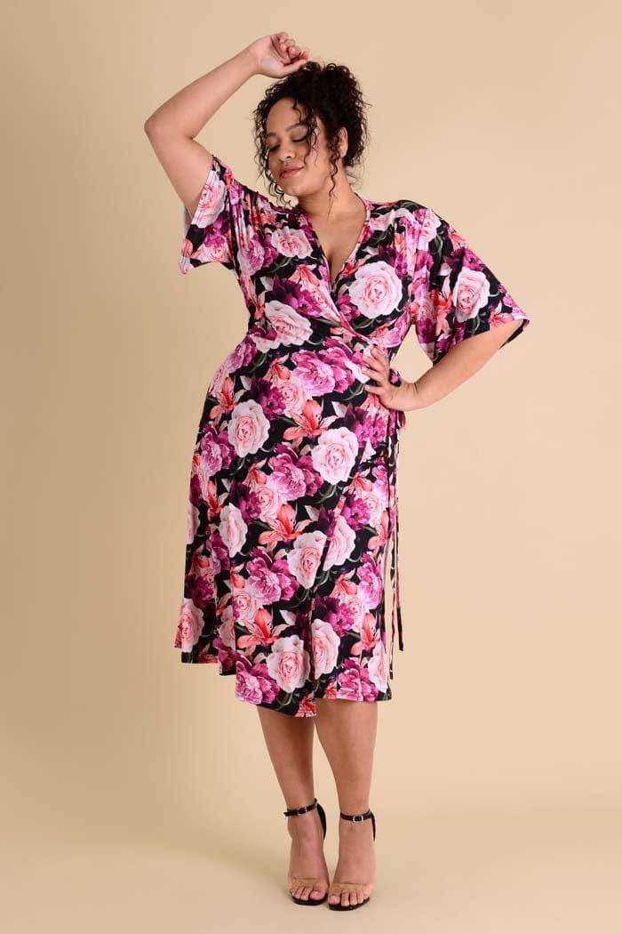 long dress design for ladies Black Boat Neck Lace Fit and Flare Maxi Dress for Women